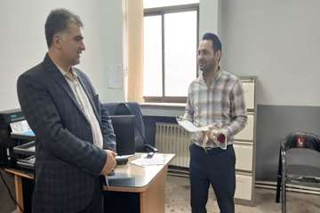 تقدیر از اساتید دانشکده بهداشت 