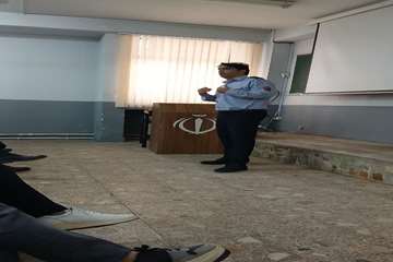 برگزاری مانور آتش‌نشانی در محوطه دانشکده بهداشت