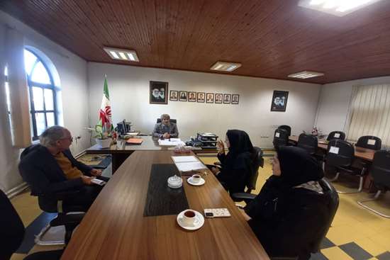 برگزاری جلسه اداری و مالی دانشکده بهداشت 